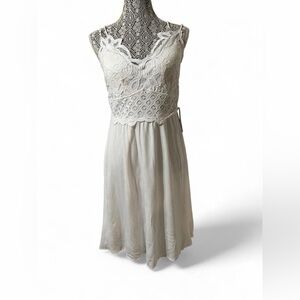 Justify Ivory Lace Midi Dress